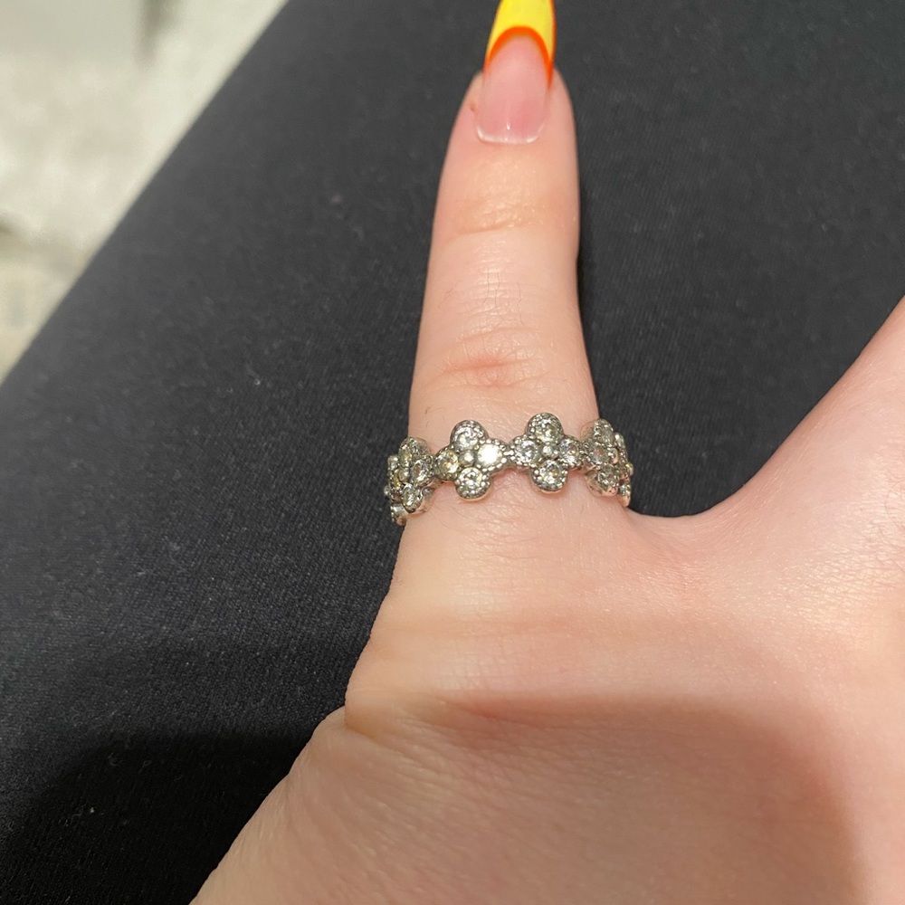 pandora ring